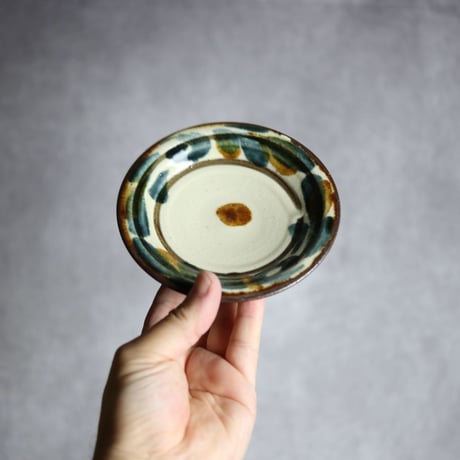4寸皿1S 飴 呉須釉 唐草 やちむん 陶器 いずみ窯 島袋工房:7028007