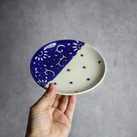 5寸皿 呉須釉 唐草 やちむん 陶器 高江洲陶磁器:7205004