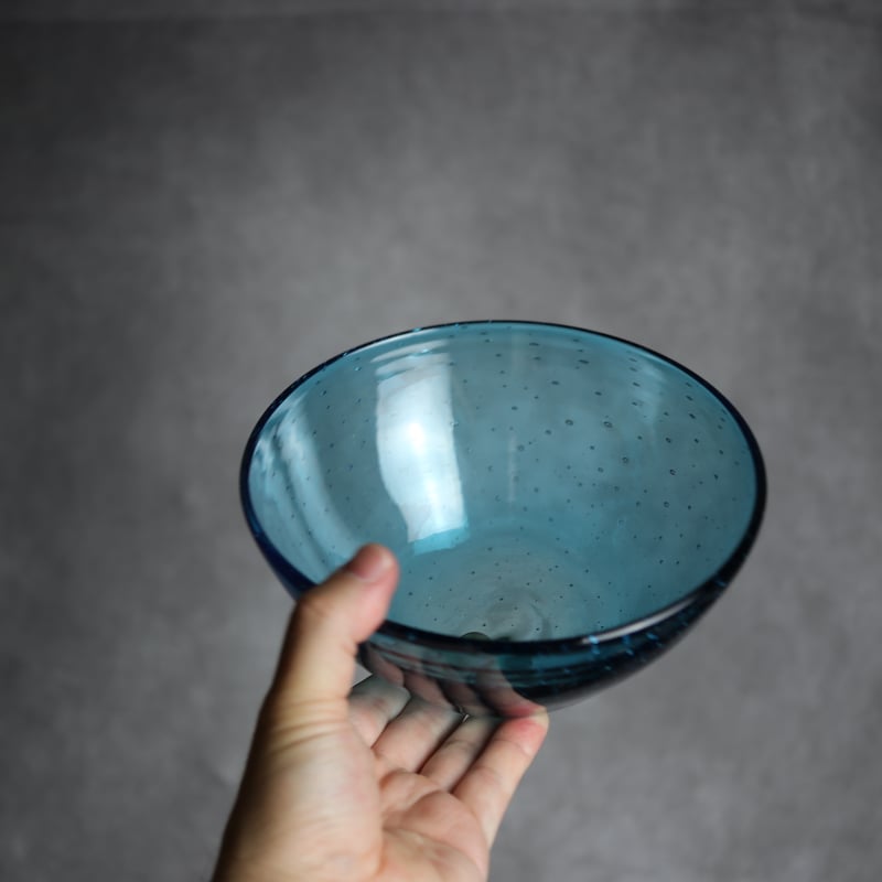 気泡ボウル小 水色 琉球ガラス ガラス工房 清天:7102040 | MADE IN OKIN