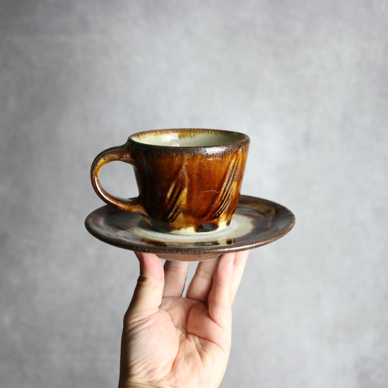 コーヒーカップ＆ソーサー1 飴釉 櫛描 やちむん 陶器 北窯 松田共司
