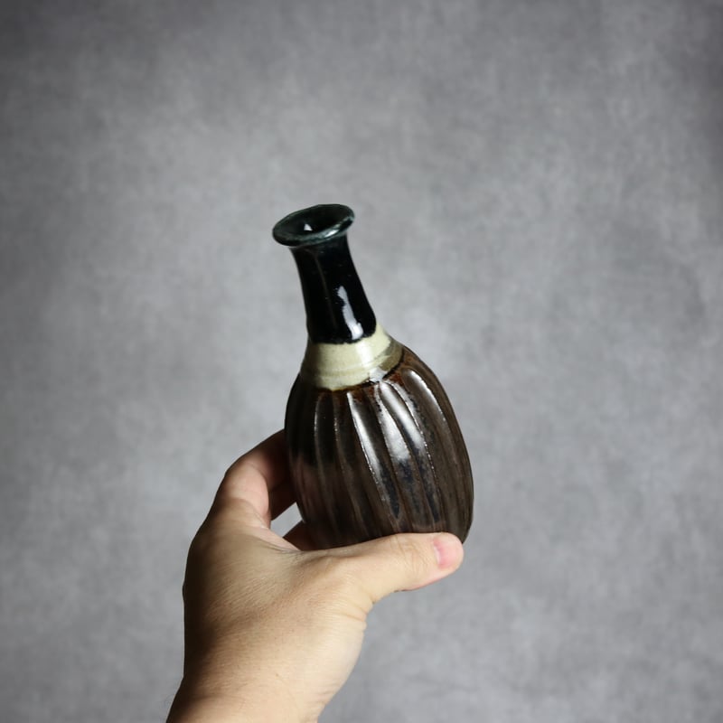 鶴瓶1 飴釉 シノギ やちむん 陶器 北窯 松田共司工房:7004055 | MADE