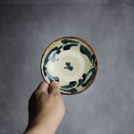 3.5寸皿3S 呉須釉 唐草 やちむん 陶器 北窯 松田共司工房:7004003