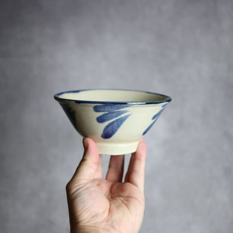 4.5寸マカイ1S 呉須釉 葉紋 やちむん 陶器 いずみ窯 島袋工房:7028040