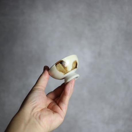 ぐい呑S1 飴釉 点打 やちむん 陶器 拓美窯:7203028