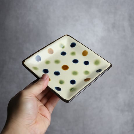 正方皿 小 ドット やちむん 陶器 一翠窯:7021005