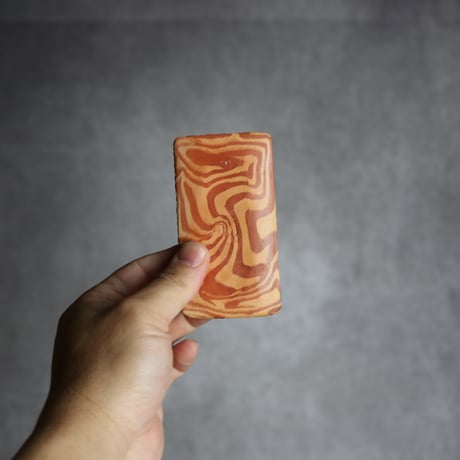 豆皿長1 赤 練り込み やちむん 陶器 南蛮焼知念窯 :7209001