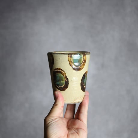 Vカップ中2 三彩 丸紋 やちむん 陶器 北窯 宮城正享工房 ※重い:7005053