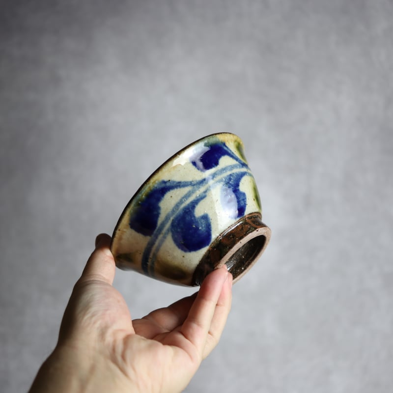 4寸マカイ 青 緑 デイゴ柄 やちむん 陶器 陶芸こまがた:7006021 | MADE
