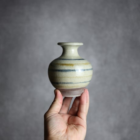 CATEGORY 油壷 | MADE IN OKINAWA｜沖縄最大級のやちむん 陶器・琉球ガ