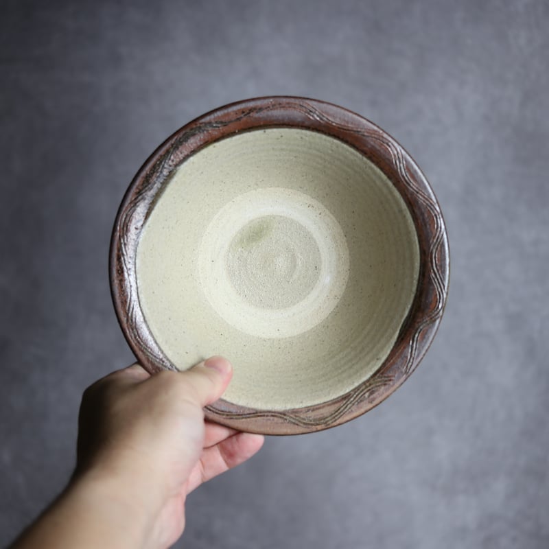 6寸ワンブー1 櫛描 やちむん 陶器 北窯 宮城正享工房:7005019 | MADE