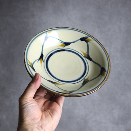 6寸皿2 飴 呉須釉 蕾紋 やちむん 陶器 谷野陶器所:7031008