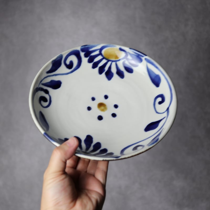 清 唐草花紋大皿 伝世品焼物 虫食い 青花 呉須 ウブ品 入手困難WWTT065 清 唐草花紋大皿 伝世品焼物 虫食い 青花 呉須 ウブ品 入手困難