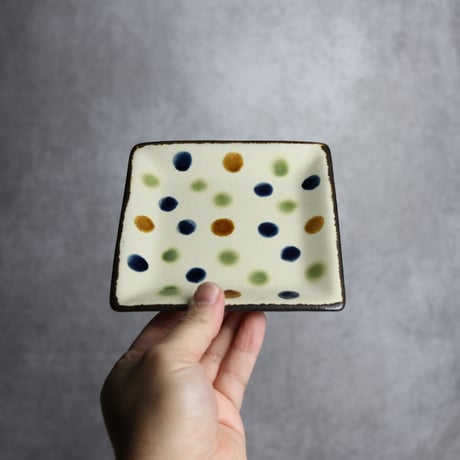 正方皿 小 ドット やちむん 陶器 一翠窯:7021005