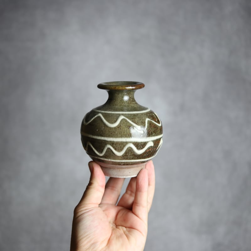 19世紀.壺屋焼.髪油壺 油壺中1 イッチン 波紋 やちむん 陶器 北窯 松田共司工房:7004052