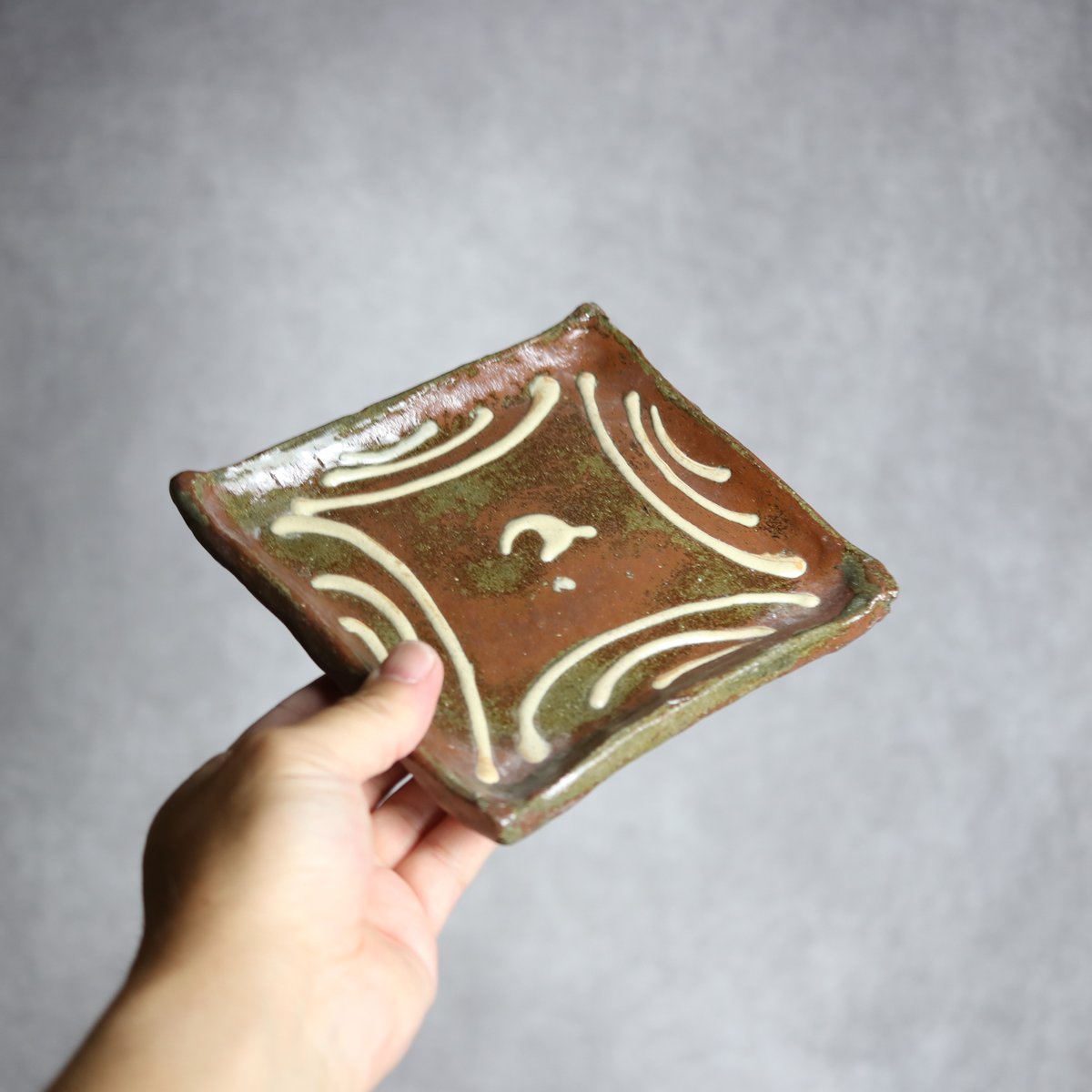 角皿2 イッチン やちむん 陶器 北窯 宮城正享工房:7005056