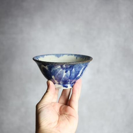 4寸マカイ5 呉須釉 唐草 やちむん 陶器 榮一工房:7013034