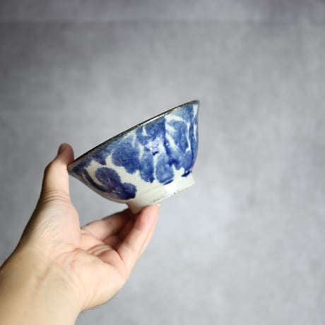 4寸マカイ4 呉須釉 唐草 やちむん 陶器 榮一工房:7013034