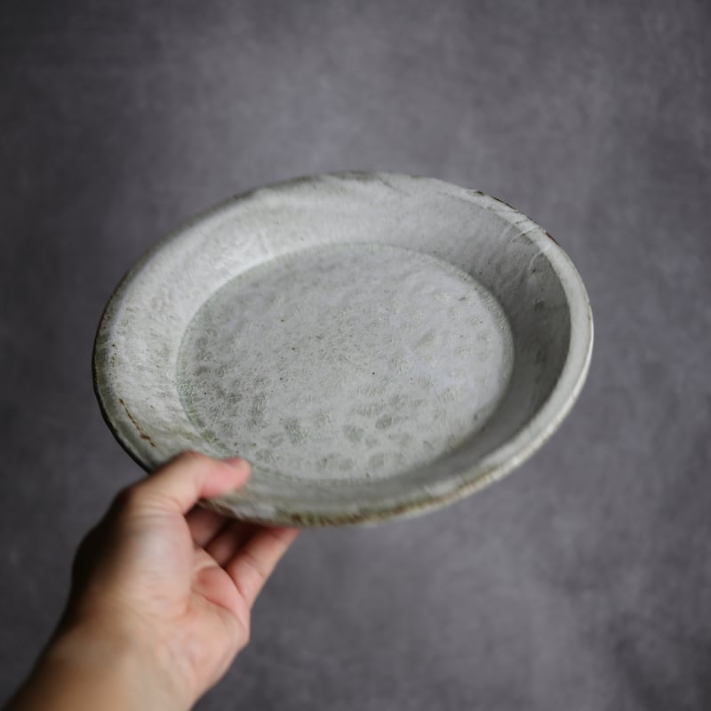 8寸リム平皿1 白 やちむん 陶器 森製陶所:7207006 | MADE IN OKINAWA