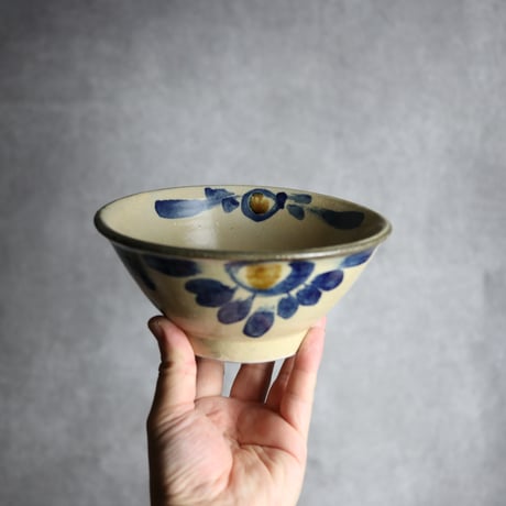 5寸マカイ1 飴 呉須釉 菊花唐草 やちむん 陶器 北窯 宮城正享工房:7005015
