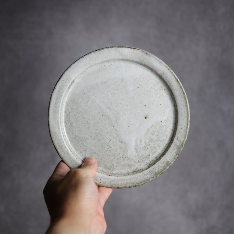 美濃白瓷皿（平安時代）発掘品 美濃白瓷皿（平安時代）発掘品