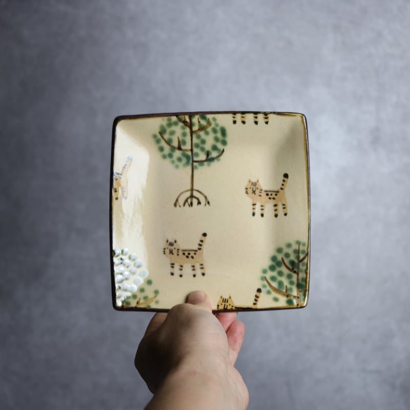 沖縄やちむんアトリエクッチャネ作家ヤギ角皿2枚セット