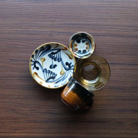 やちむん | STORES