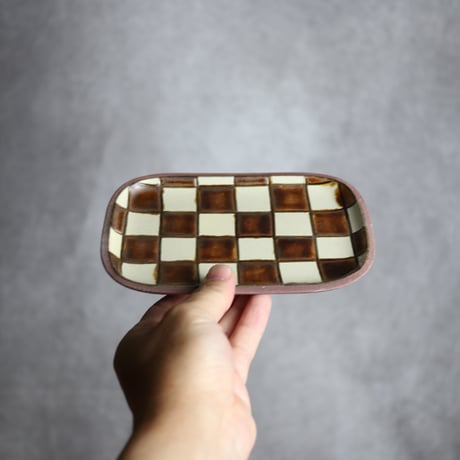 長角皿 小 格子 飴 白 やちむん 陶器 一翠窯:7021001