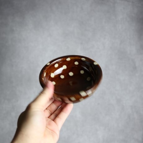 4寸鉢 飴釉 蝋抜 点打 やちむん 陶器 真南風工房:7011012