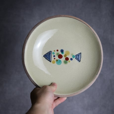 赤絵ちゃんぷるー皿 大 魚 やちむん 陶器 一翠窯:7021011