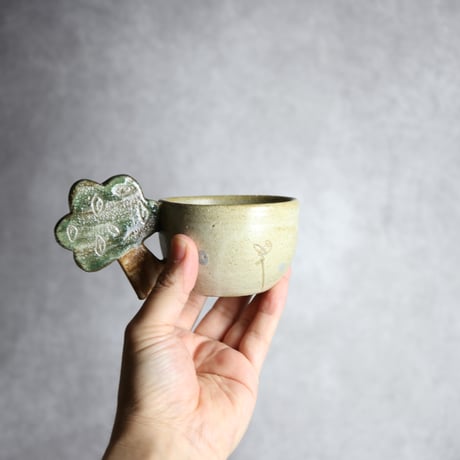 ガジュマルカップ2 やちむん 陶器 土の種:7204008