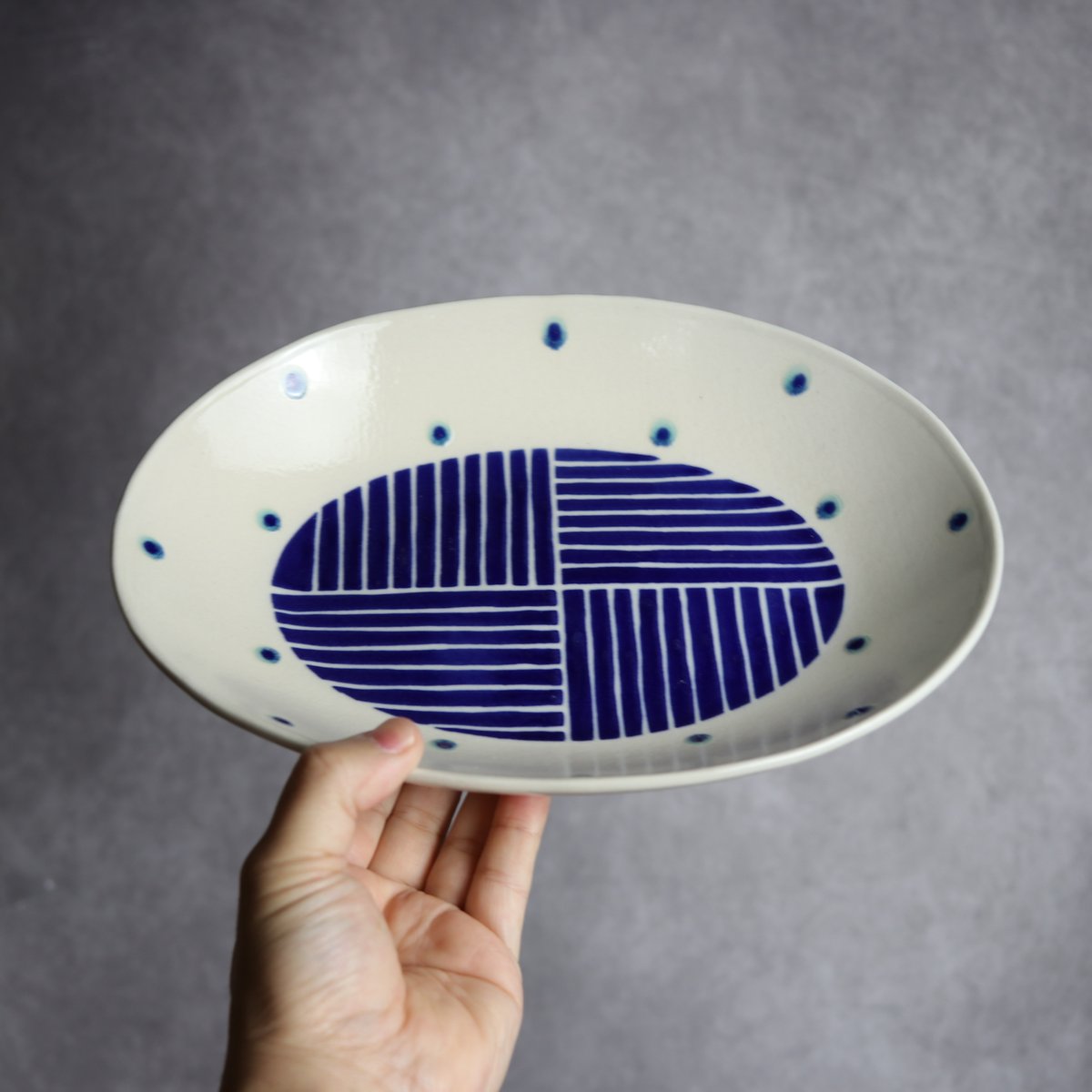 7205008 楕円皿 大 呉須釉 ストライプ やちむん 陶器 高江洲陶磁器