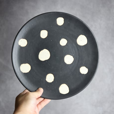 モノクロ皿 丸 大 やちむん 陶器 陶factory509:7017024