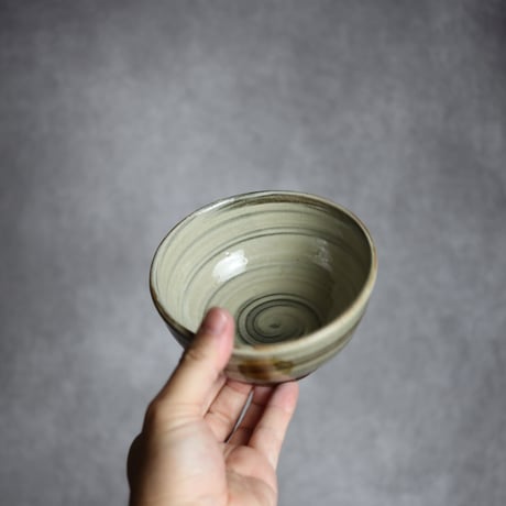 4寸鉢S3 飴釉 点打 刷毛目 やちむん 陶器 北窯 松田米司工房:7003034