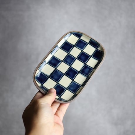 長角皿 小 格子 呉須 白 やちむん 陶器 一翠窯:7021001