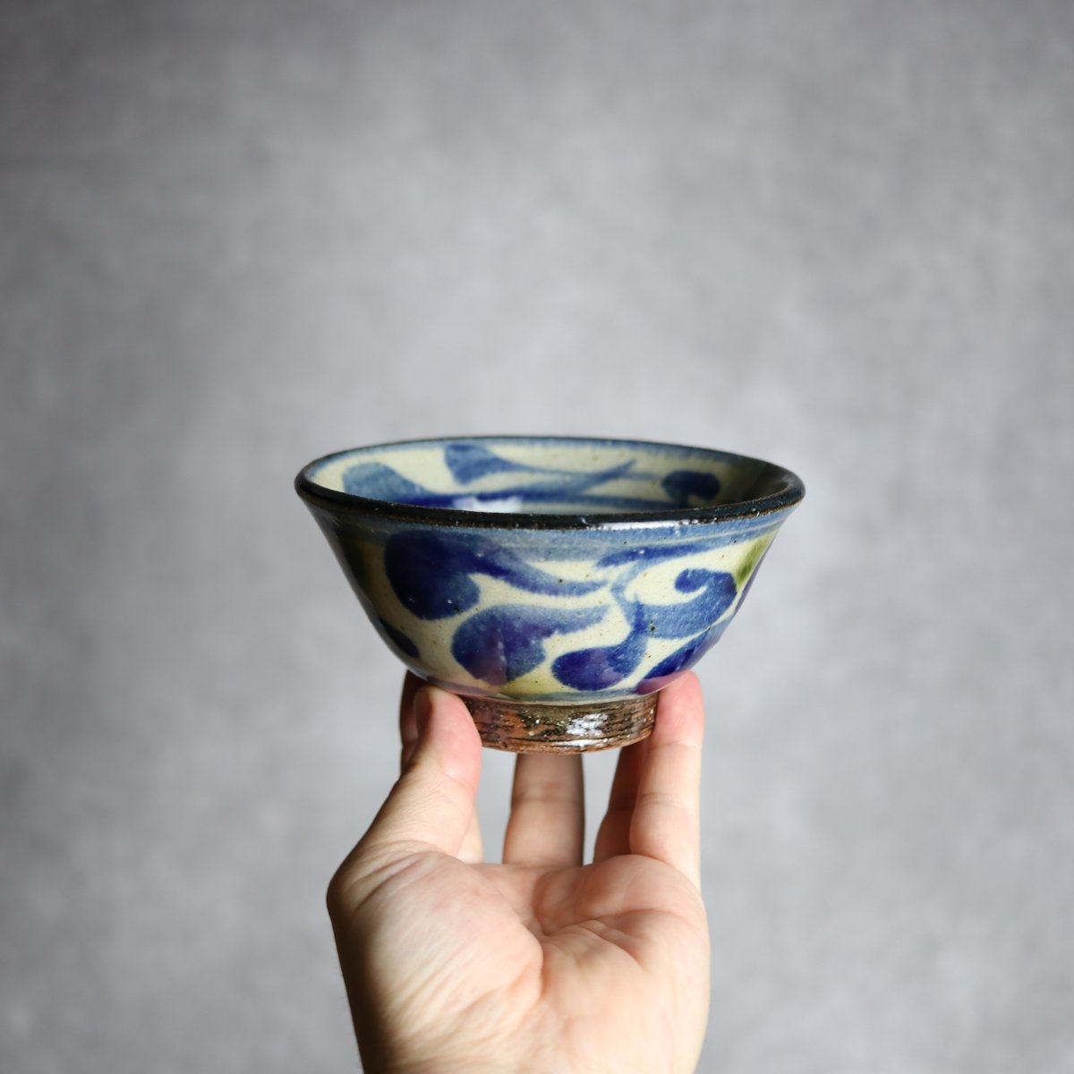 4寸マカイ 青 緑 唐草柄 やちむん 陶器 陶芸こまがた:7006024 | MADE