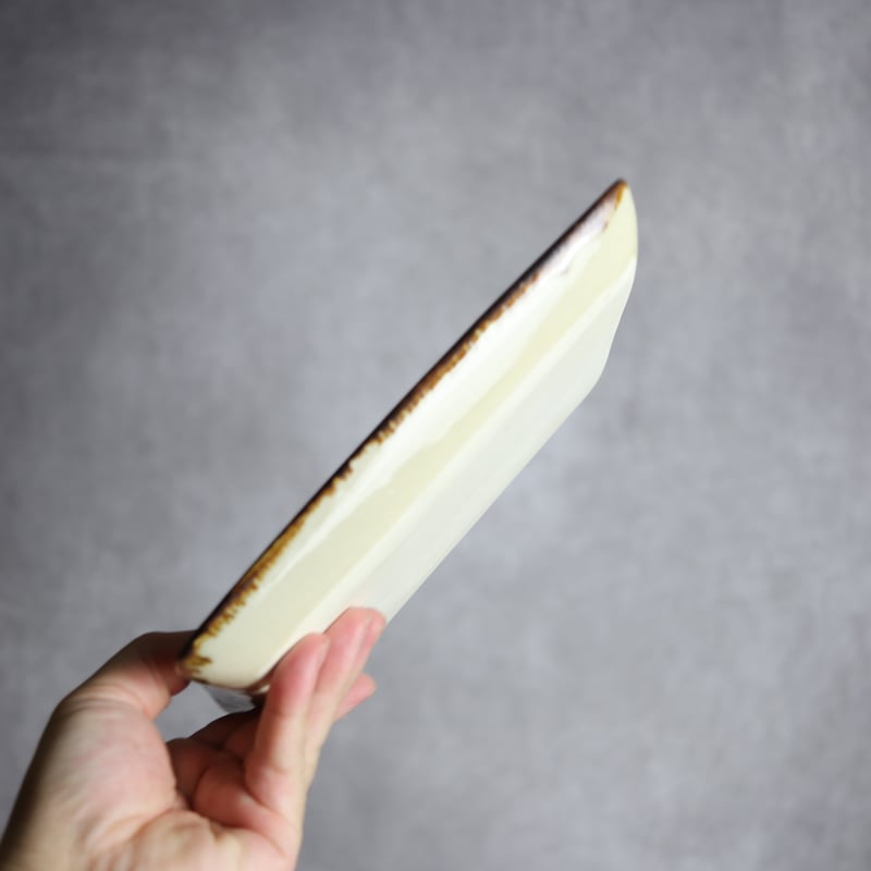 角皿2 菊花紋 やちむん 陶器 エドメ陶房:7201007 | MADE IN OKINAWA