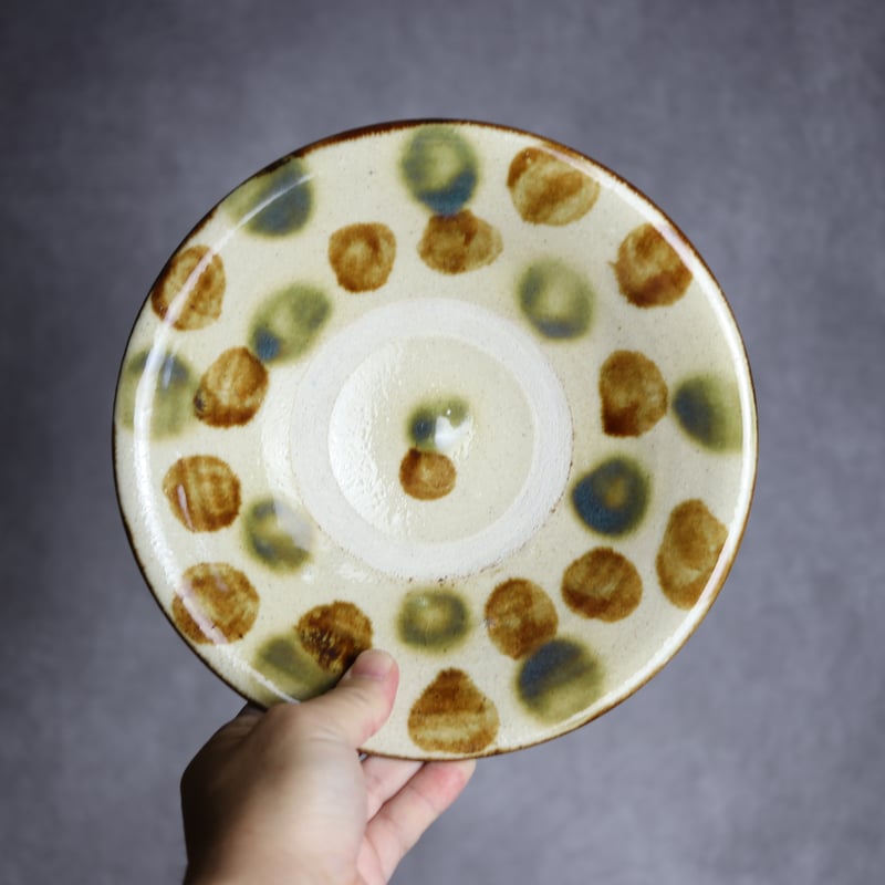 7寸皿1 三彩 点打 やちむん 陶器 北窯 松田共司工房:7004009 | MADE IN