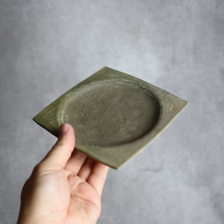 銘々皿1 やちむん 陶器 南蛮焼知念窯 :7209002