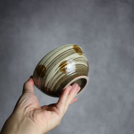 4寸鉢S2 飴釉 点打 刷毛目 やちむん 陶器 北窯 松田米司工房:7003034