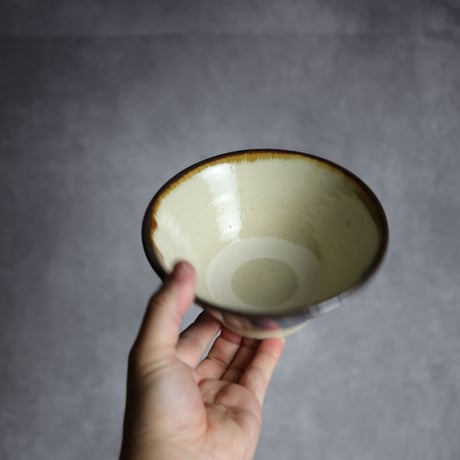 5寸マカイ1S 飴 呉須釉 菊唐草 格子点打 やちむん 陶器 いずみ窯 島袋工房:7028042