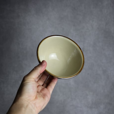 4寸マカイ 呉須釉 蝋抜 点打  やちむん 陶器 真南風工房:7011008
