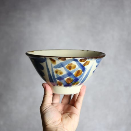 6寸マカイ1S 飴 呉須釉 菊唐草 格子点打 やちむん 陶器 いずみ窯 島袋工房:7028046