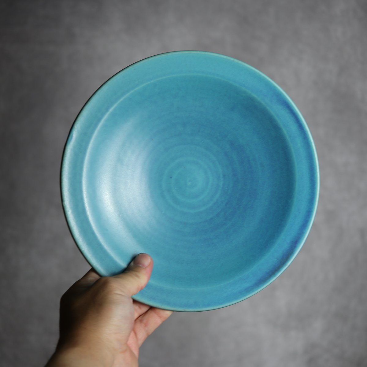 工房青陶舎(やちむん) 丸皿 2枚 7寸リム皿2 トルコブルー やちむん 陶器 仁陶器工房:7023070 | MADE IN