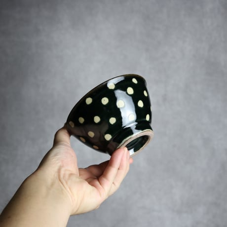4寸マカイ 呉須釉 蝋抜 点打  やちむん 陶器 真南風工房:7011008