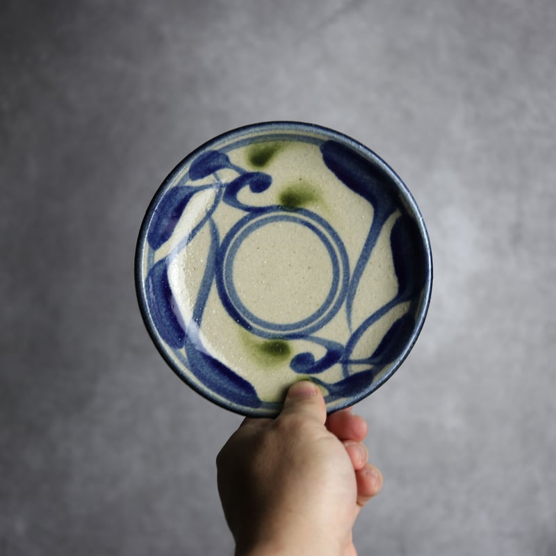5寸皿 唐草模様 青 緑 やちむん 陶器 陶芸こまがた:7006009 | MADE IN O