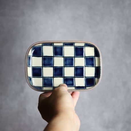 長角皿 小 格子 呉須 白 やちむん 陶器 一翠窯:7021001