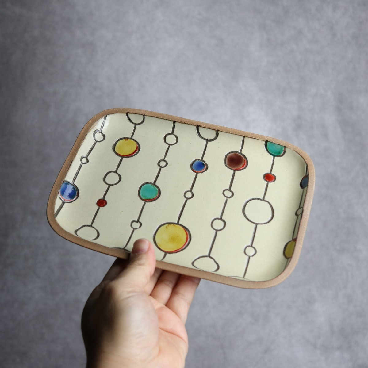 長角皿 中 赤絵 ボンボン やちむん 陶器 一翠窯:7021018 | MADE IN OKI