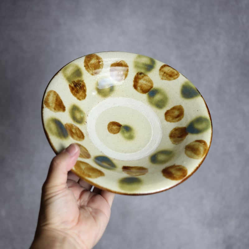 7寸皿1 三彩 点打 やちむん 陶器 北窯 松田共司工房:7004009 | MADE IN