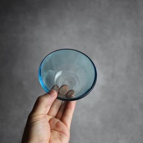 ノーマルボウル小 水色 琉球ガラス ガラス工房 清天:7102034