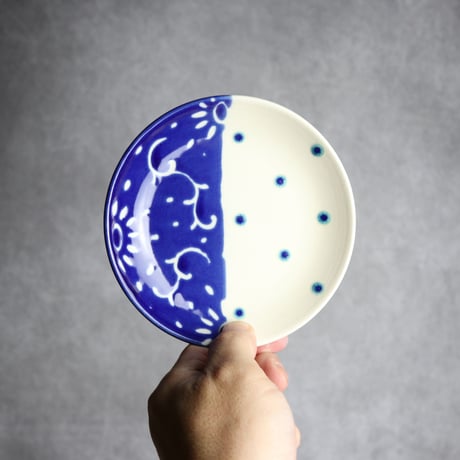 4寸皿 呉須釉 唐草 やちむん 陶器 高江洲陶磁器:7205003